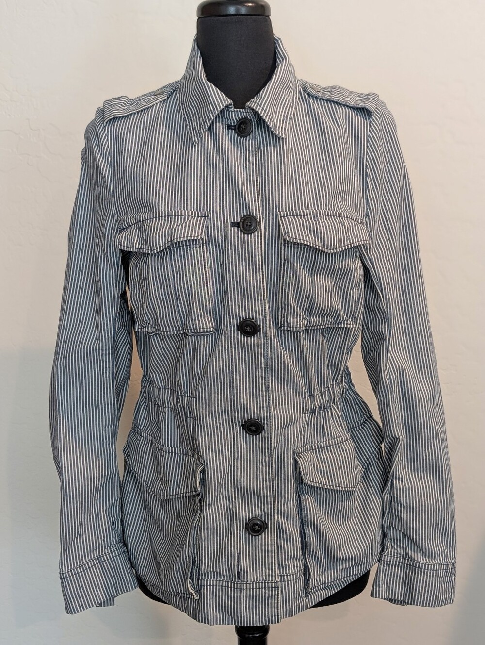 Gap 100% Cotton Light Denim Blue White Striped Button Down Utility Jacket Sz S